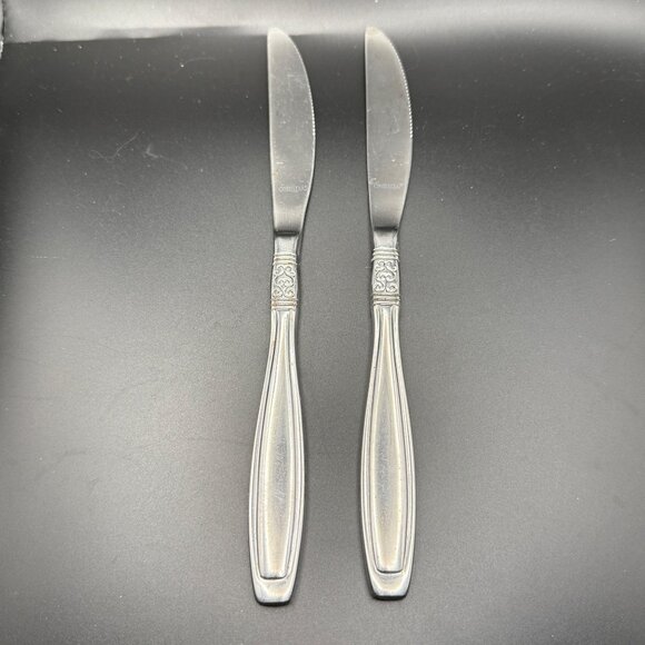 Oneida Vista Stainless Steel Dinner Knives Set Of 2 Vintage Flatware Silverware - Picture 1 of 5